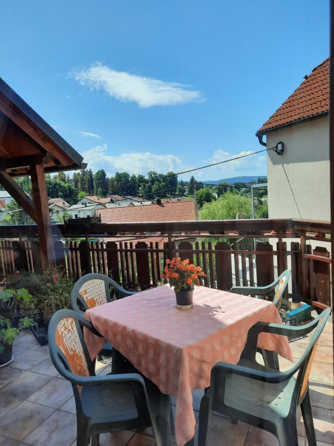 פוסטוינה Rooms Cehovin מראה חיצוני תמונה