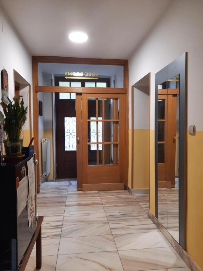פוסטוינה Rooms Cehovin מראה חיצוני תמונה