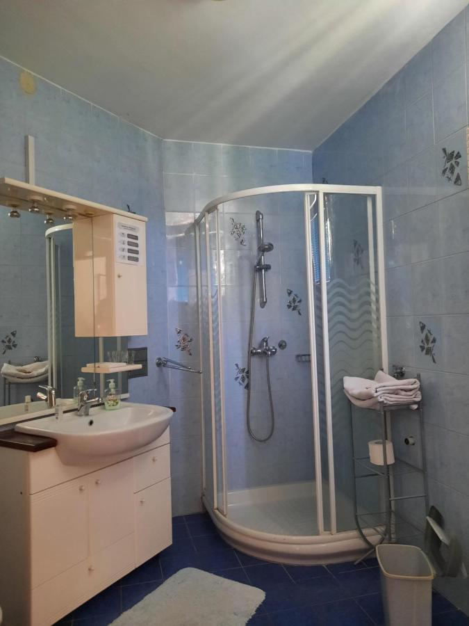 פוסטוינה Rooms Cehovin מראה חיצוני תמונה